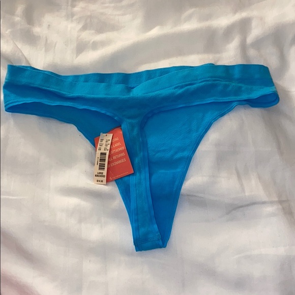 Womens 3 pk thongs - Picture 3 of 7